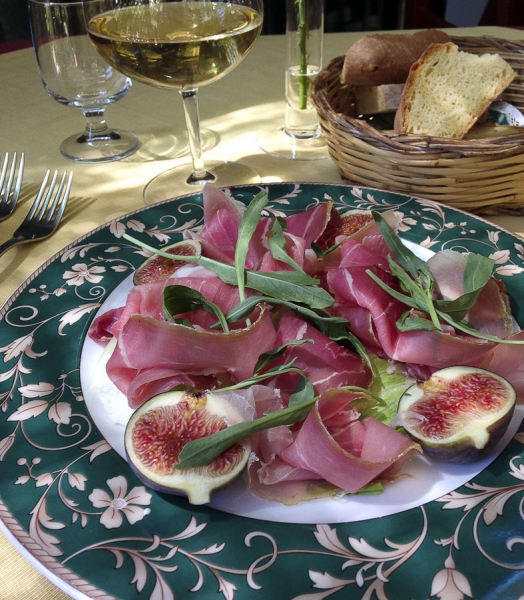 Путешествие в Апулию: Бари, Кастель Дель Монте, Монте Сант'Анжело. (Практические советы).