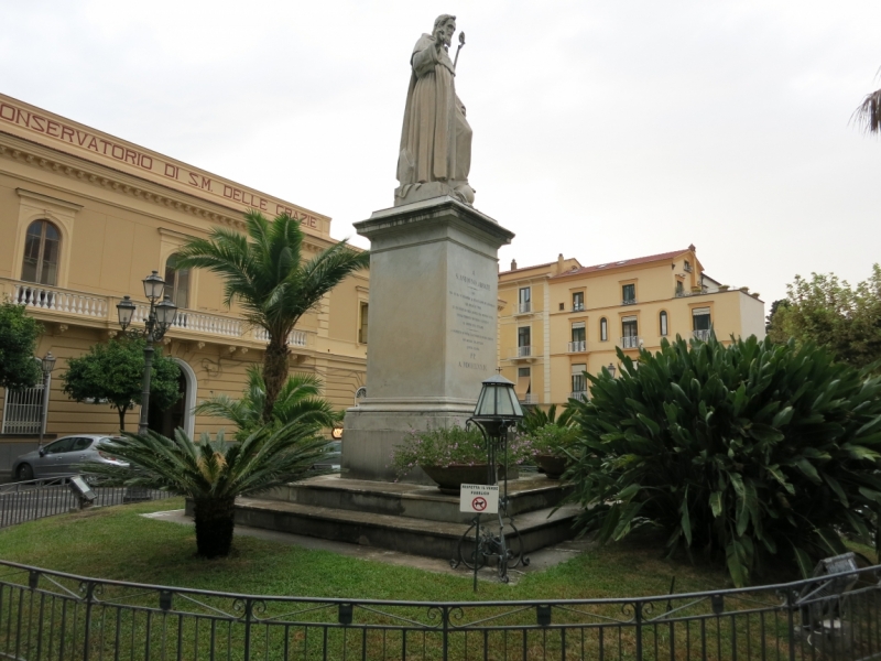 в Сорренто...