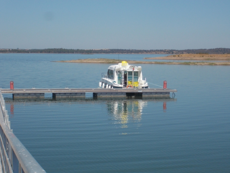 Август 2014 3 недели, включая пресноводный отдых