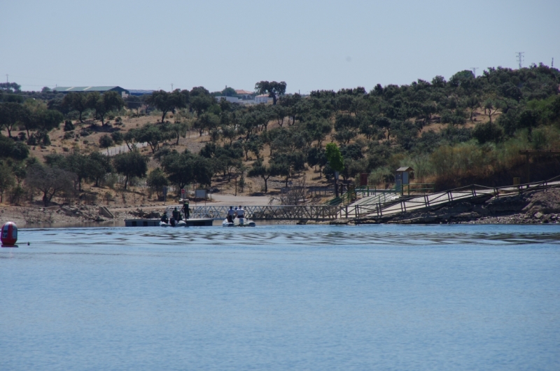 Август 2014 3 недели, включая пресноводный отдых