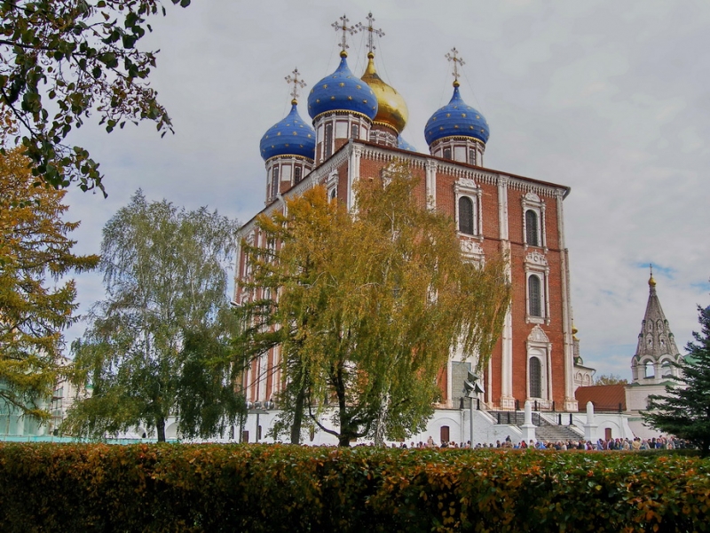 Рязанские дали. У памятника Сергею Есенину