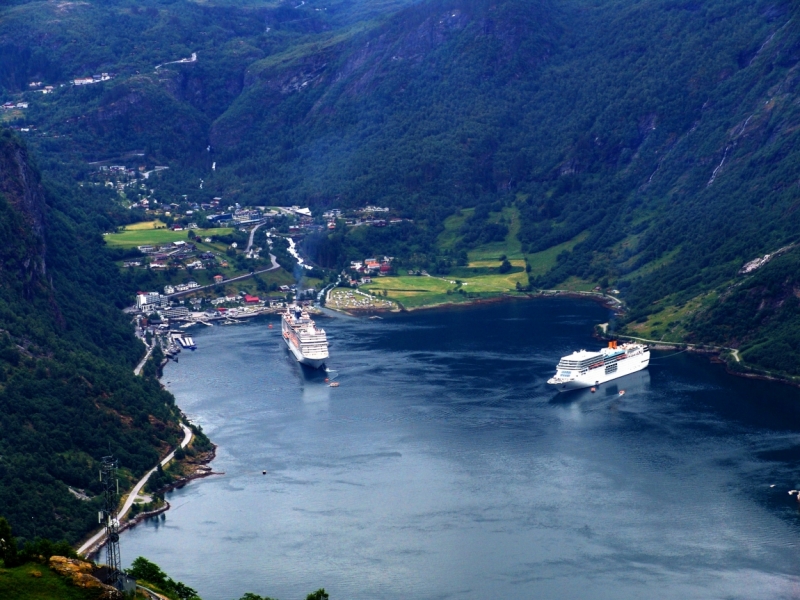 Автопробегом из Воронежа по СТРАНЕ ТРОЛЛЕЙ (через Москву,Новгород, Хельсинки, Стокгольм)