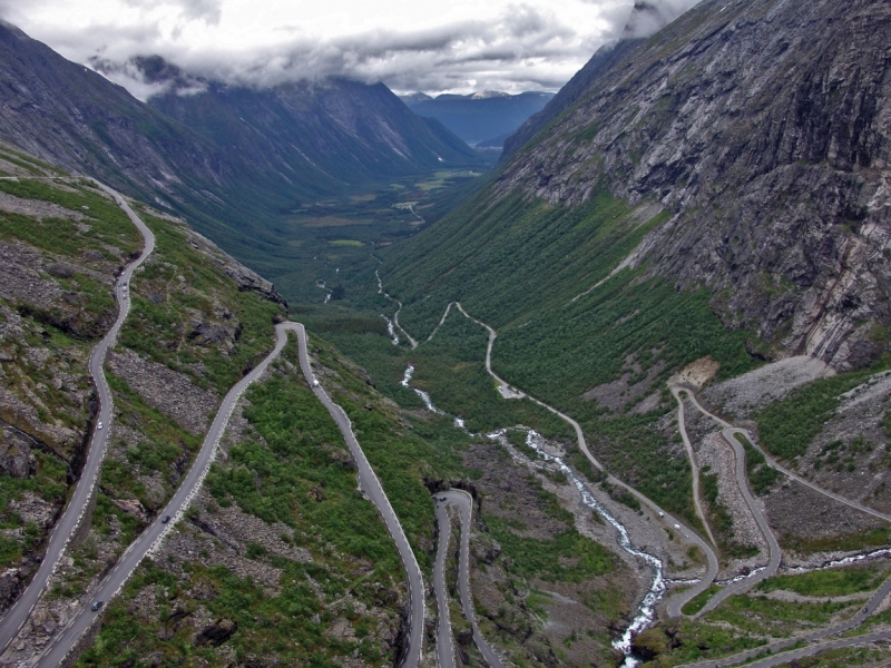 Автопробегом из Воронежа по СТРАНЕ ТРОЛЛЕЙ (через Москву,Новгород, Хельсинки, Стокгольм)