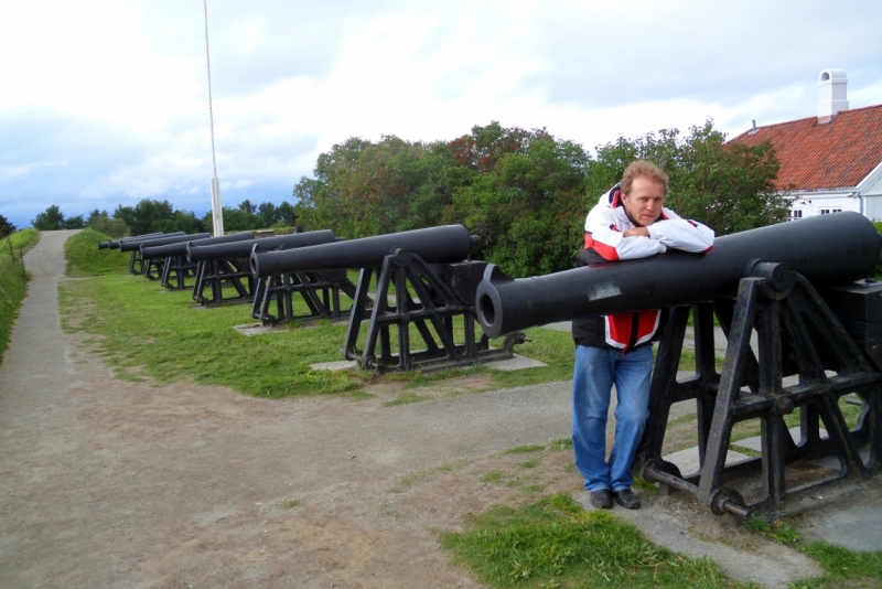Автопробегом из Воронежа по СТРАНЕ ТРОЛЛЕЙ (через Москву,Новгород, Хельсинки, Стокгольм)