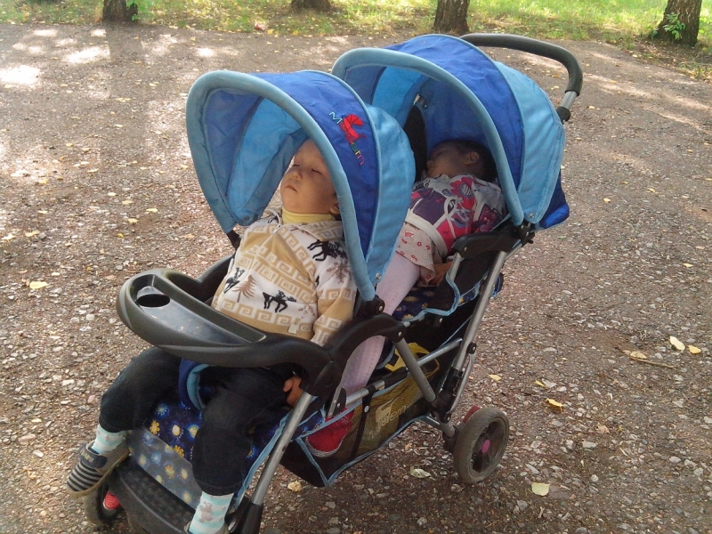 Кто едет в Таиланд через Абу-Даби? Нужна помощь.