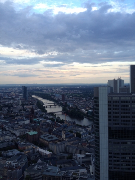 Из Санкт-Петербурга на край земли и обратно + отдых на море за 20 дней.