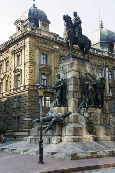 Дальнобойщики. 17 стран. 32 города. 28 дней.