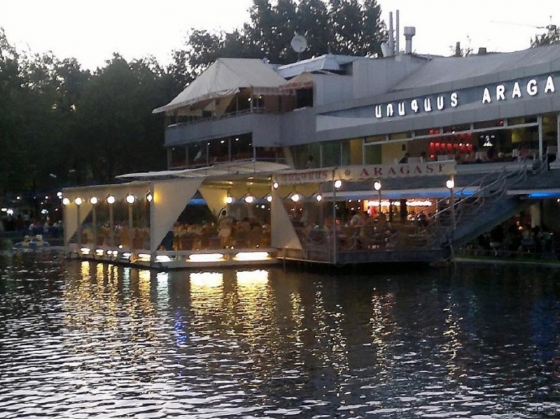 Армения глазами испанцев. Июль 2013.