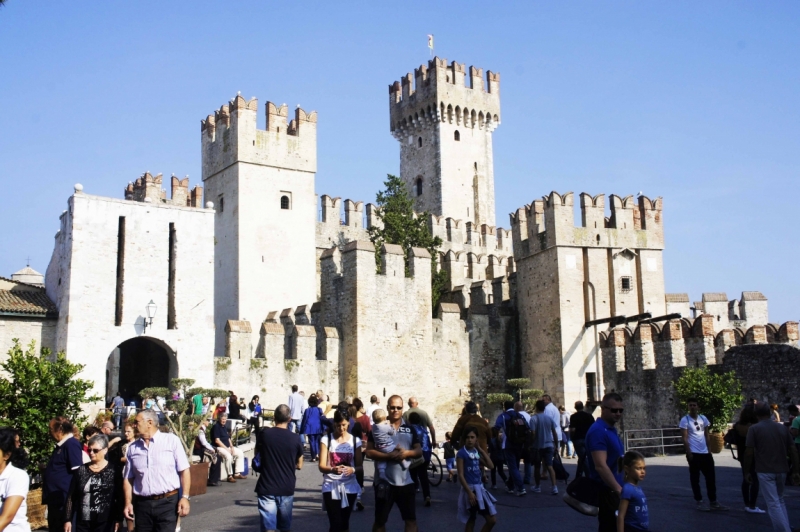 Дальнобойщики. 17 стран. 32 города. 28 дней.