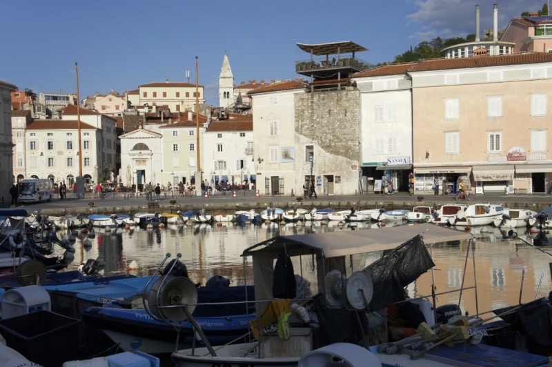 Дальнобойщики. 17 стран. 32 города. 28 дней.