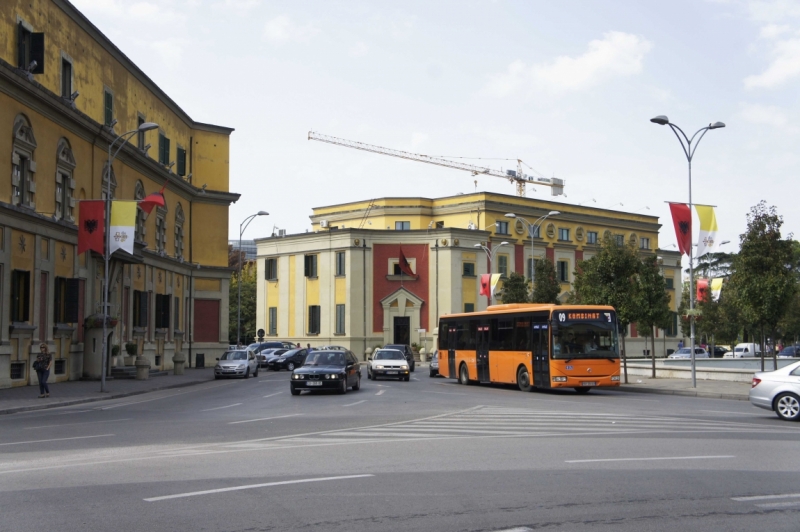 Дальнобойщики. 17 стран. 32 города. 28 дней.