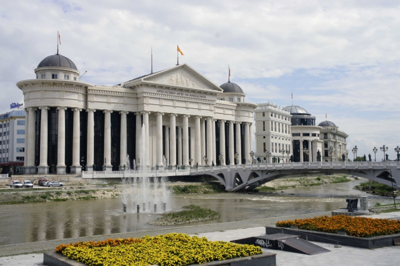 Дальнобойщики. 17 стран. 32 города. 28 дней.