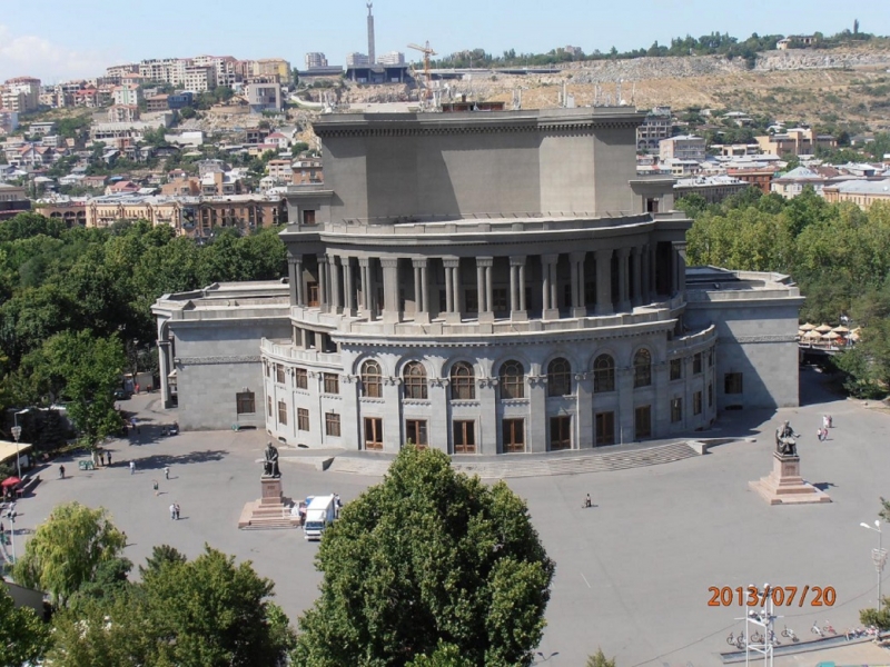 Армения глазами испанцев. Июль 2013.