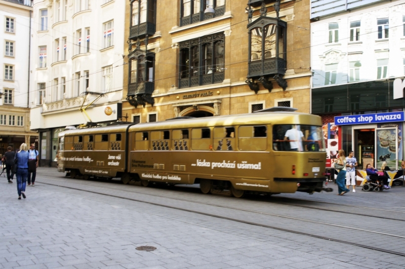 Дальнобойщики. 17 стран. 32 города. 28 дней.