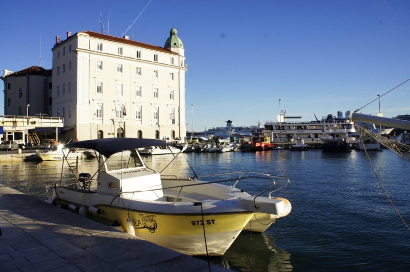 Дальнобойщики. 17 стран. 32 города. 28 дней.