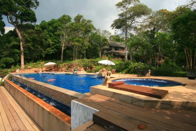 Ко Чанг: отель Koh Chang Cliff Beach Resort