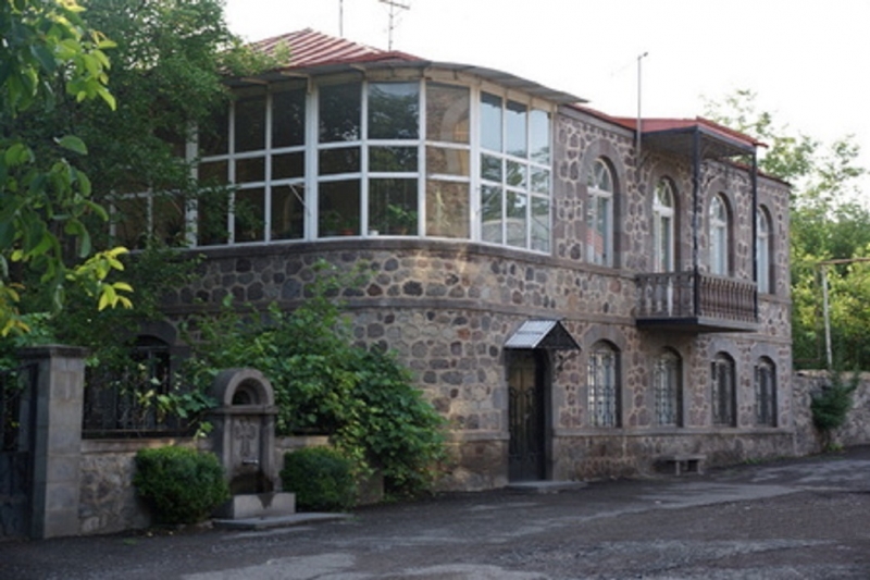 Армения глазами испанцев. Июль 2013.