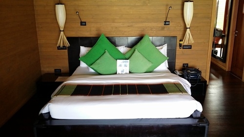 Vilamendhoo+Fihalhohi Barefoot holiday Oct2014