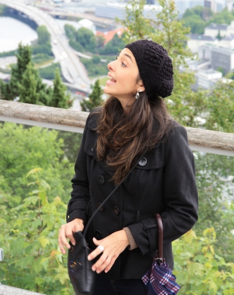 Красивые, симпатичные и живописные девушки планеты Земля. ( фототраффик )