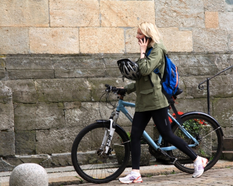 Красивые, симпатичные и живописные девушки планеты Земля. ( фототраффик )