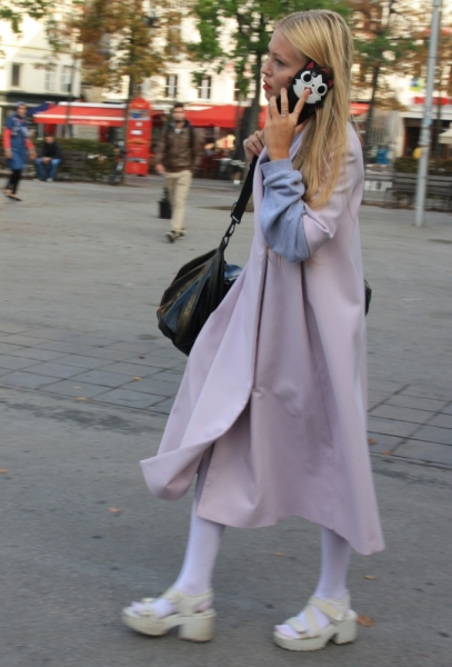 Красивые, симпатичные и живописные девушки планеты Земля. ( фототраффик )