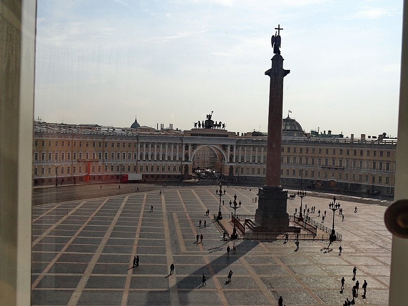 13 ночей в Петербурге.