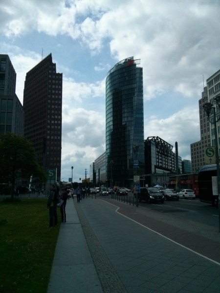 Берлин, откуда ты такой?!