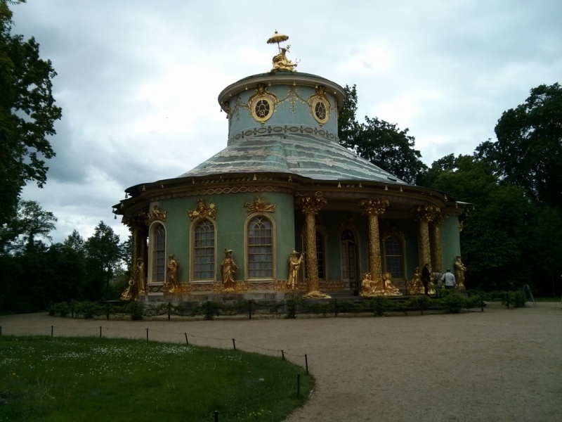 Берлин, откуда ты такой?!