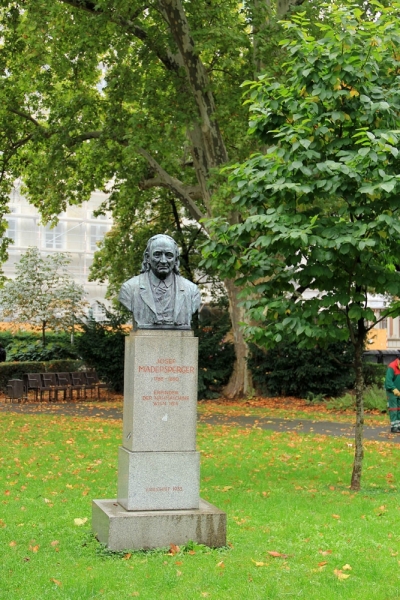 Австрия с востока на запад и обратно, с дождем и термами в октябре 2014