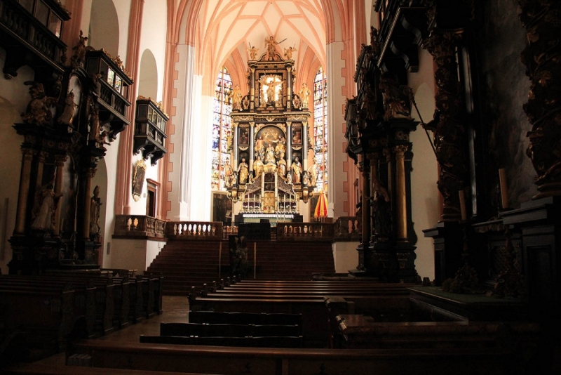 Австрия с востока на запад и обратно, с дождем и термами в октябре 2014