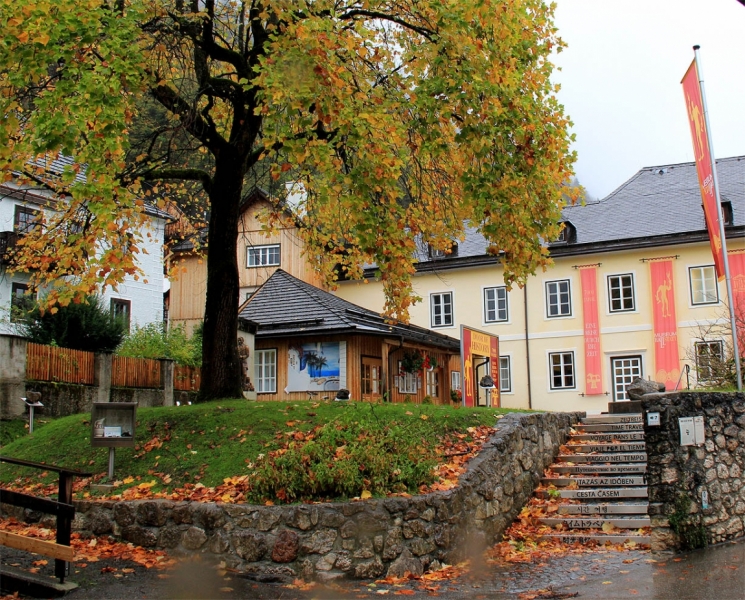 Австрия с востока на запад и обратно, с дождем и термами в октябре 2014