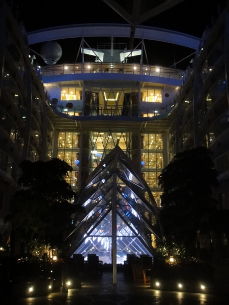 Город грехов и дитя любви: 20 дней в Америке и круиз на Allure of the Seas