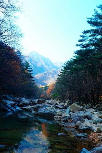Парк Сораксан: маршрут Сынхаса-пик Тэчхонгбонг, осень на реке Ханган