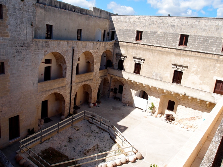 Итальянские эксперименты и неожиданности (Апулия (Puglia)в т.ч.Саленто, Матера, сент 2014)