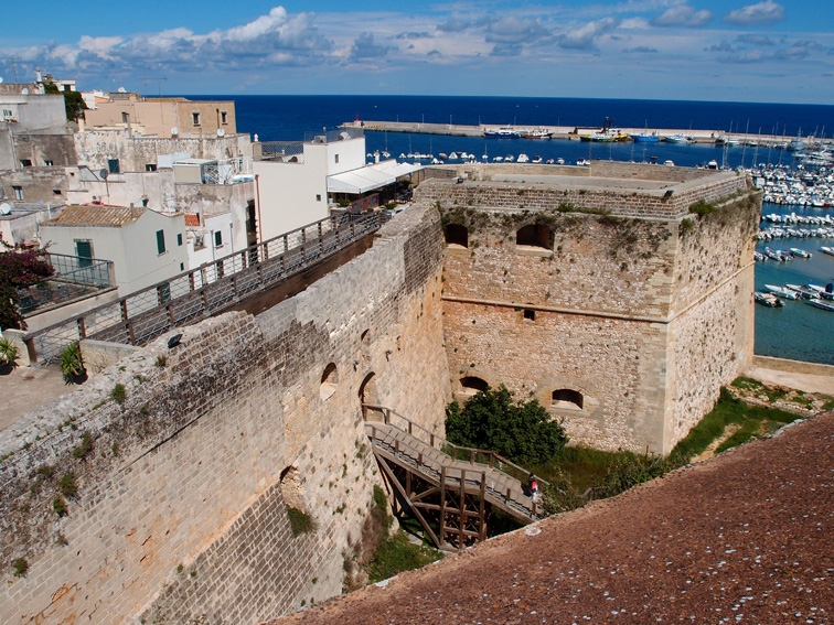 Итальянские эксперименты и неожиданности (Апулия (Puglia)в т.ч.Саленто, Матера, сент 2014)