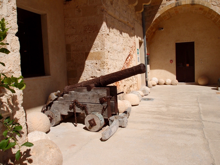 Итальянские эксперименты и неожиданности (Апулия (Puglia)в т.ч.Саленто, Матера, сент 2014)