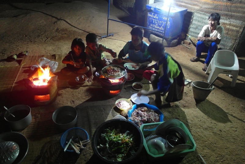 Немного о тайской деревне фото+видео  (Провинция Бурирам, район Пракхон Чай)