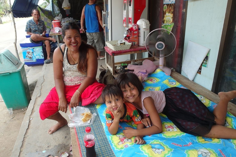 Немного о тайской деревне фото+видео  (Провинция Бурирам, район Пракхон Чай)