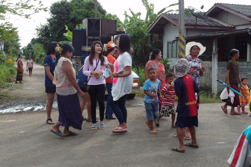 Немного о тайской деревне фото+видео  (Провинция Бурирам, район Пракхон Чай)