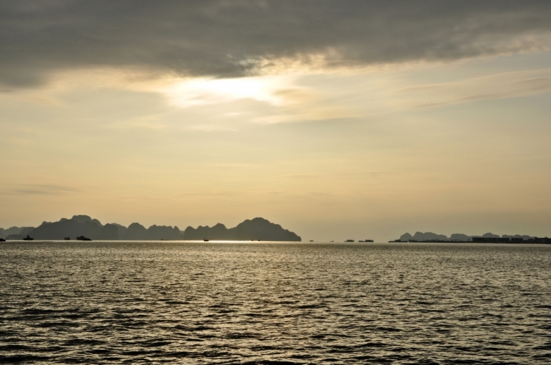 Вьетнам. Ханой, Нинь Бинь, Халонг на ноябрьские праздники 2014(много фото).