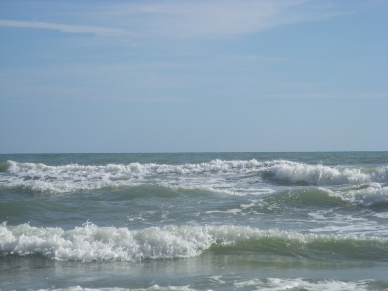 Помогите с выбором. Пляжный отдых на июнь.