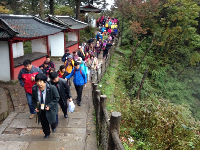 Октябрь 2014: Beijing–Datong–Xi’an–Chengdu–Emei/Leshan–Chongqing–Shanghai–Panjin-Beijin