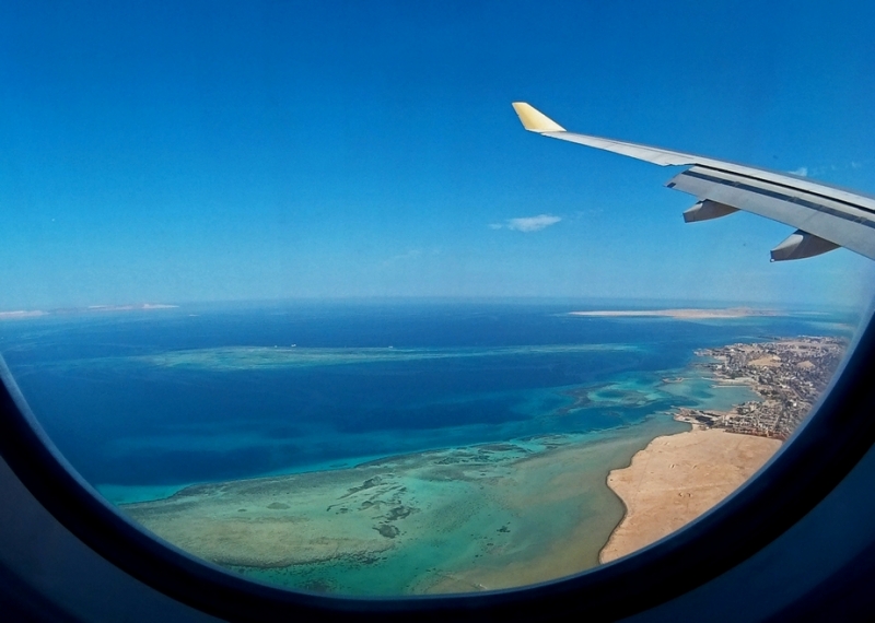 Небо, самолёт, стюардесса. Фото из путешествий - 2