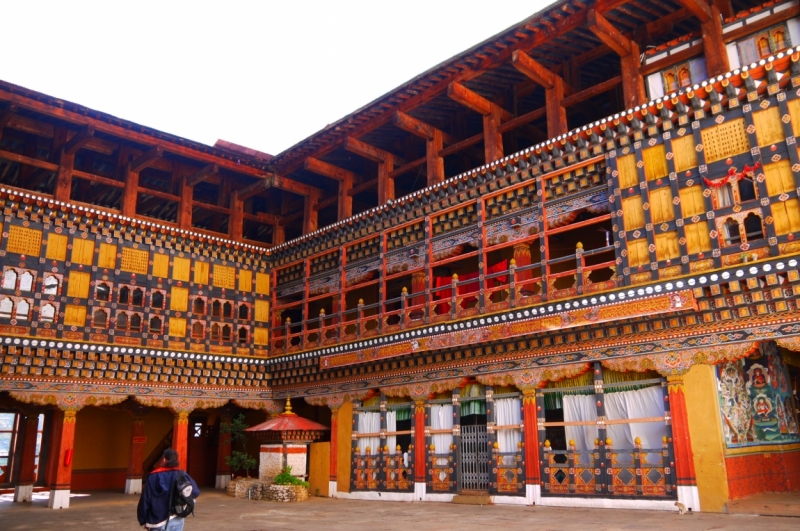 Непал - Дели октябрь 2014 черный фото отчет. Цечу. Красочный Бутан.