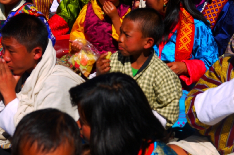 Непал - Дели октябрь 2014 черный фото отчет. Цечу. Красочный Бутан.