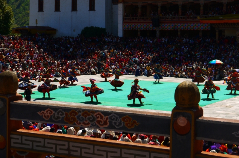 Непал - Дели октябрь 2014 черный фото отчет. Цечу. Красочный Бутан.