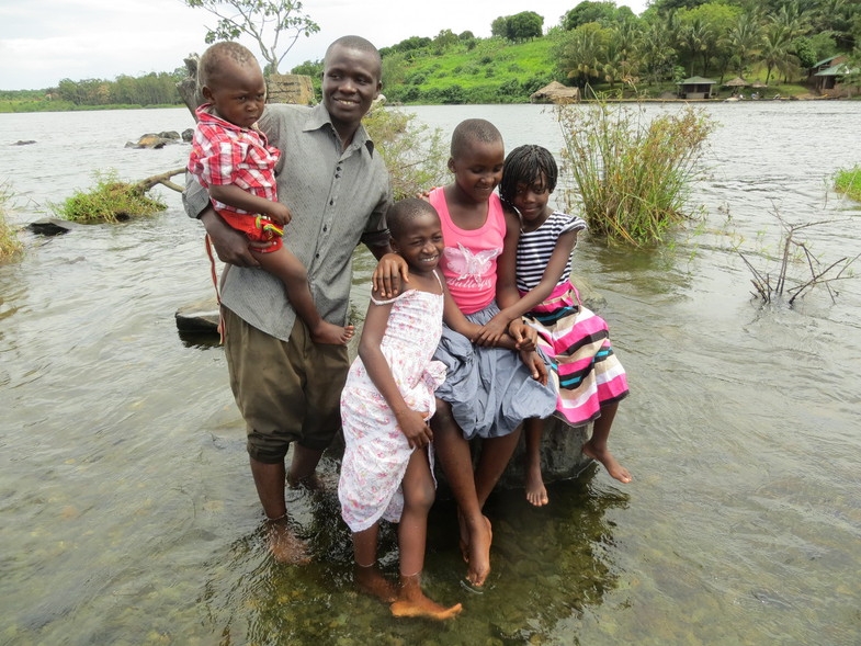 Уганда 22.04 - 5.05.2014