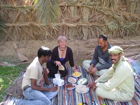 Белая Пустыня:  Каир-Бахария 1-4.12.2010