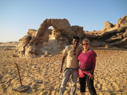 Белая Пустыня:  Каир-Бахария 1-4.12.2010