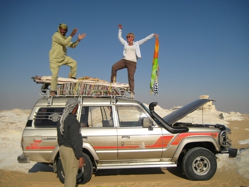 Белая Пустыня:  Каир-Бахария 1-4.12.2010